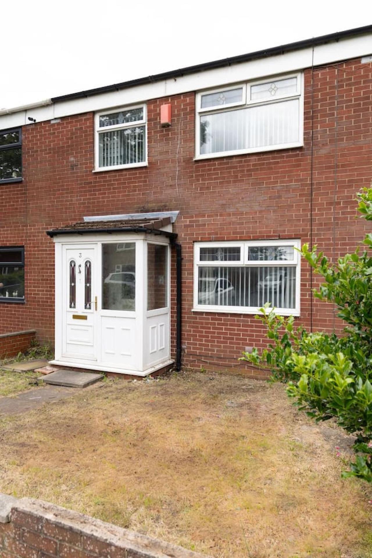 3 Bed Home Sleeps 8 People Located 1 Min From Train Stop - Otley Terrace Олдем Екстер'єр фото